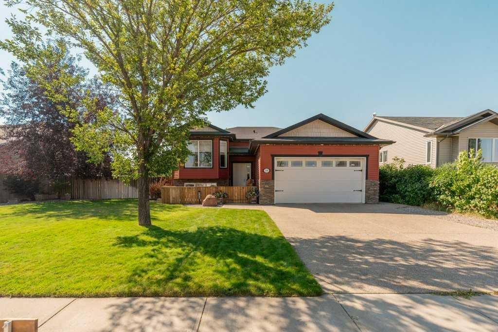 706 Centennial Avenue, Nobleford, AB