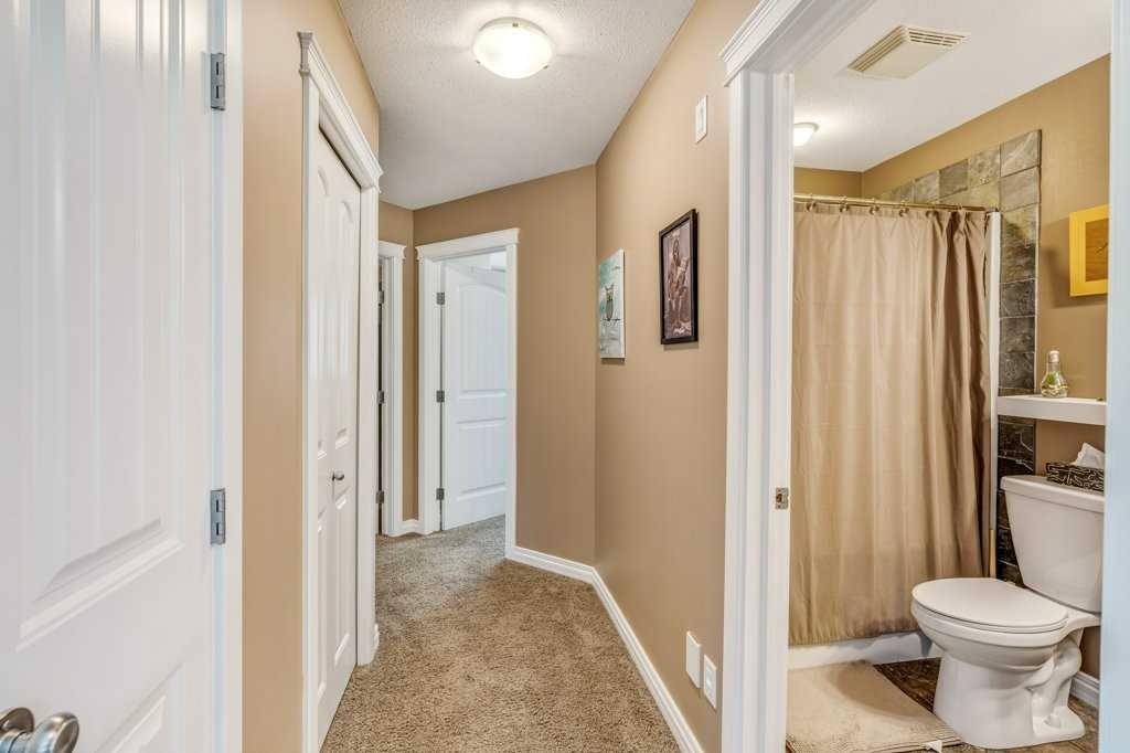 706 Centennial Avenue, Nobleford, AB