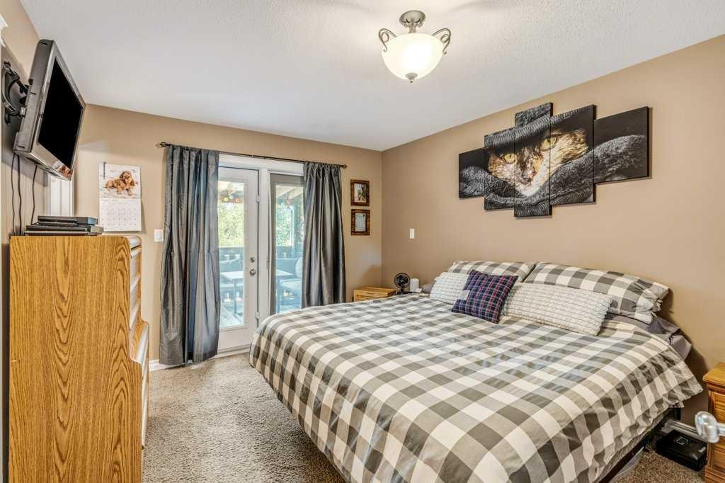 706 Centennial Avenue, Nobleford, AB