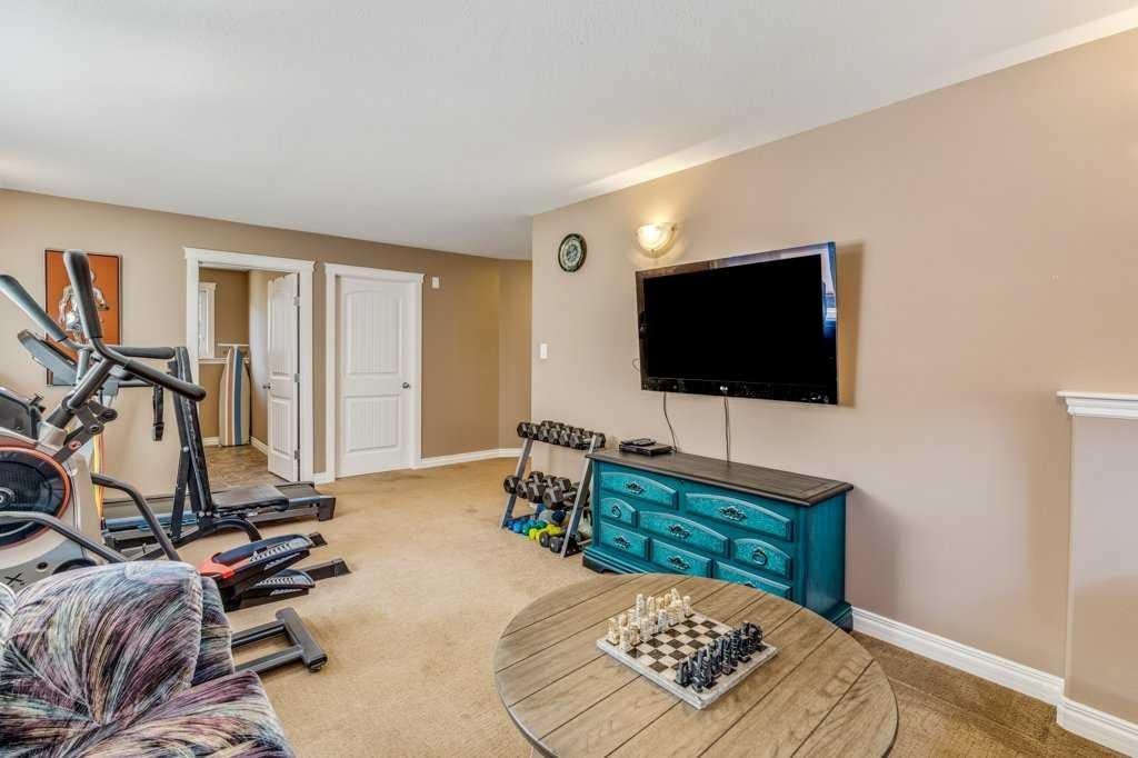706 Centennial Avenue, Nobleford, AB
