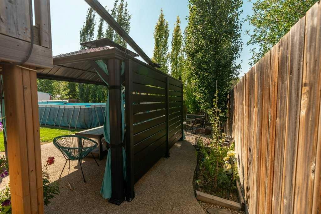 706 Centennial Avenue, Nobleford, AB