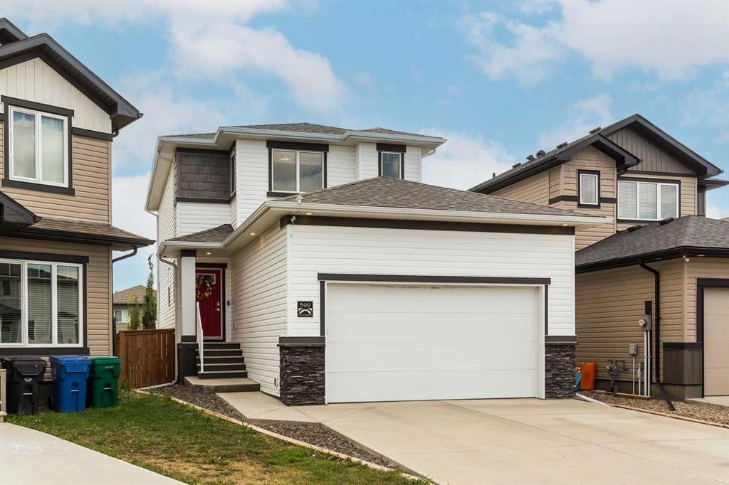 599 Moonlight Lane West, Lethbridge, AB