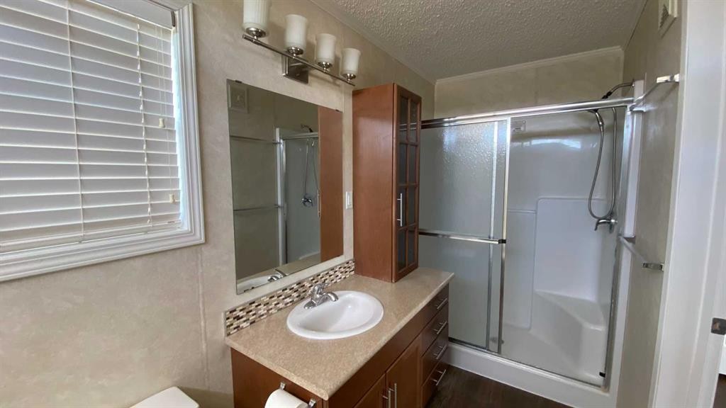 14 Meadows Way, Taber, AB