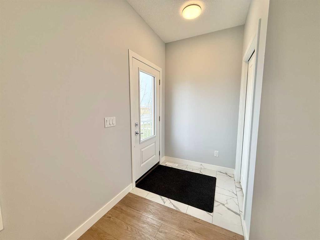 391 Chelsea Parade, Chestermere, AB