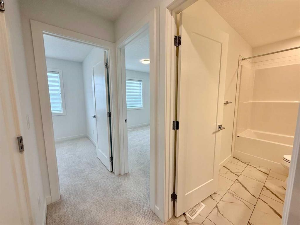 391 Chelsea Parade, Chestermere, AB