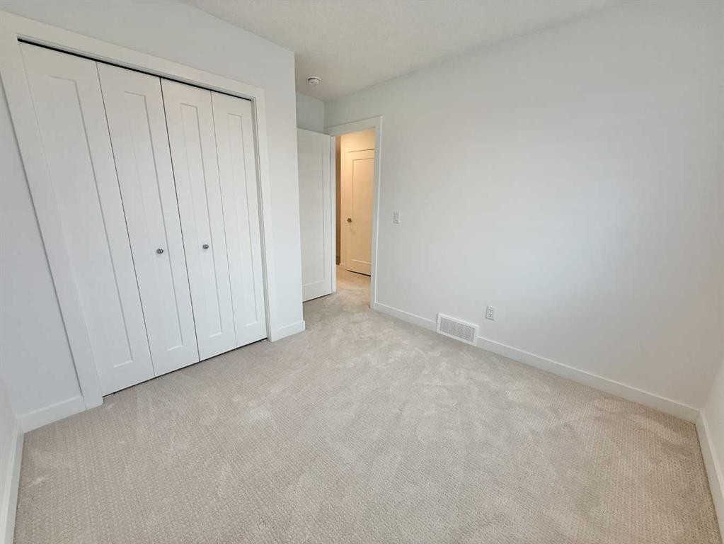 391 Chelsea Parade, Chestermere, AB