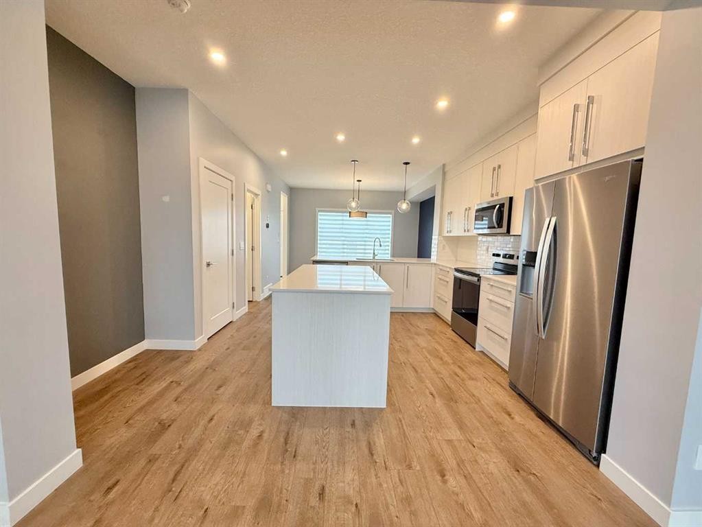 391 Chelsea Parade, Chestermere, AB