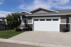 1-294 Northlander Bend WESTLethbridge, AB T1J 5T5