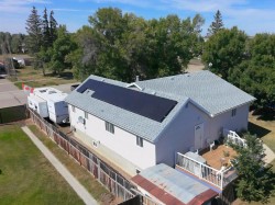 379N 300 E Raymond, AB T0K 2S0