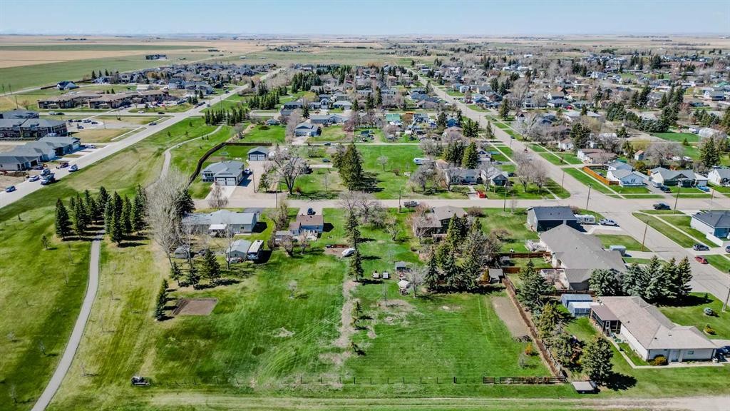 235 S 100 E, Raymond, AB