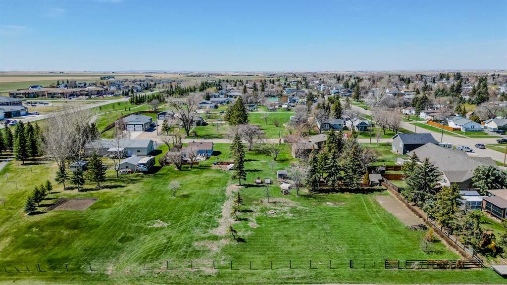 235 S 100 E, Raymond, AB