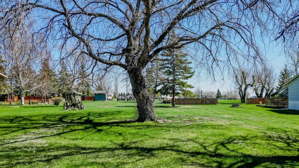 235 S 100 E, Raymond, AB