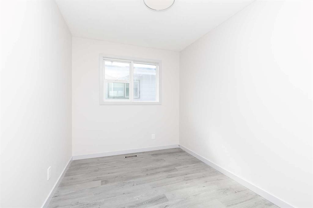 10 Cayuga Crescent West, Lethbridge, AB