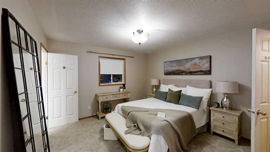 42 Mt Backus Crescent West, Lethbridge, AB