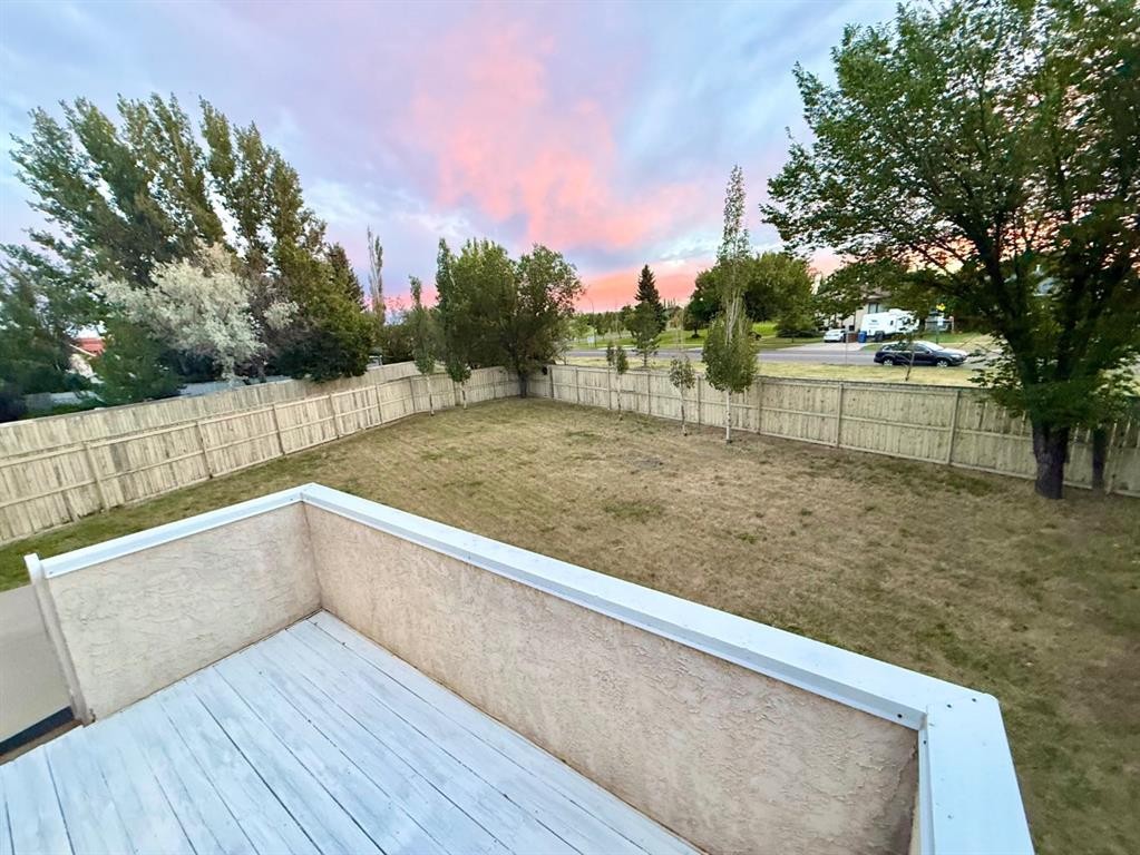 42 Mt Backus Crescent West, Lethbridge, AB