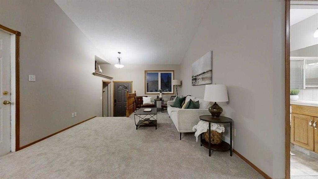 42 Mt Backus Crescent West, Lethbridge, AB