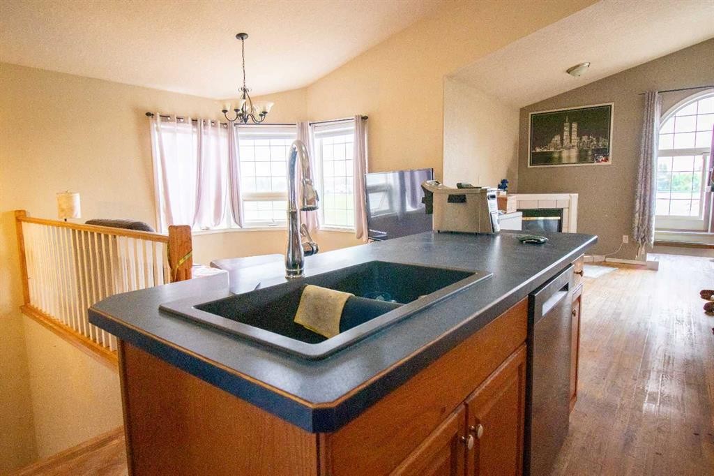 818 Red Crow Boulevard West, Lethbridge, AB