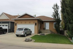 413 Willow Place Picture Butte, AB T0K 1V0