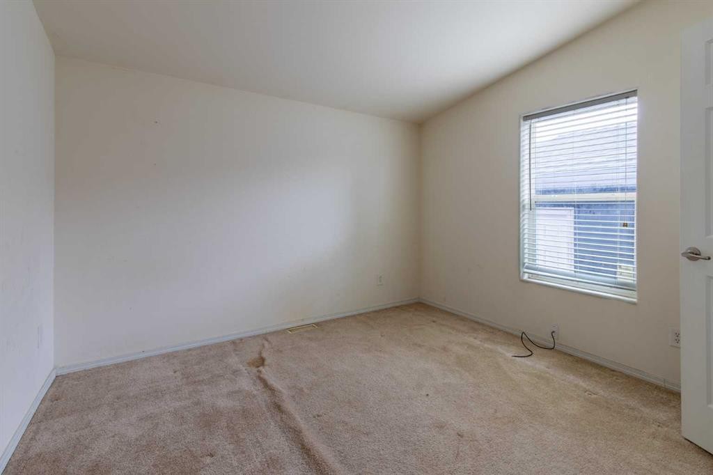 503 5 Avenue, Warner, AB