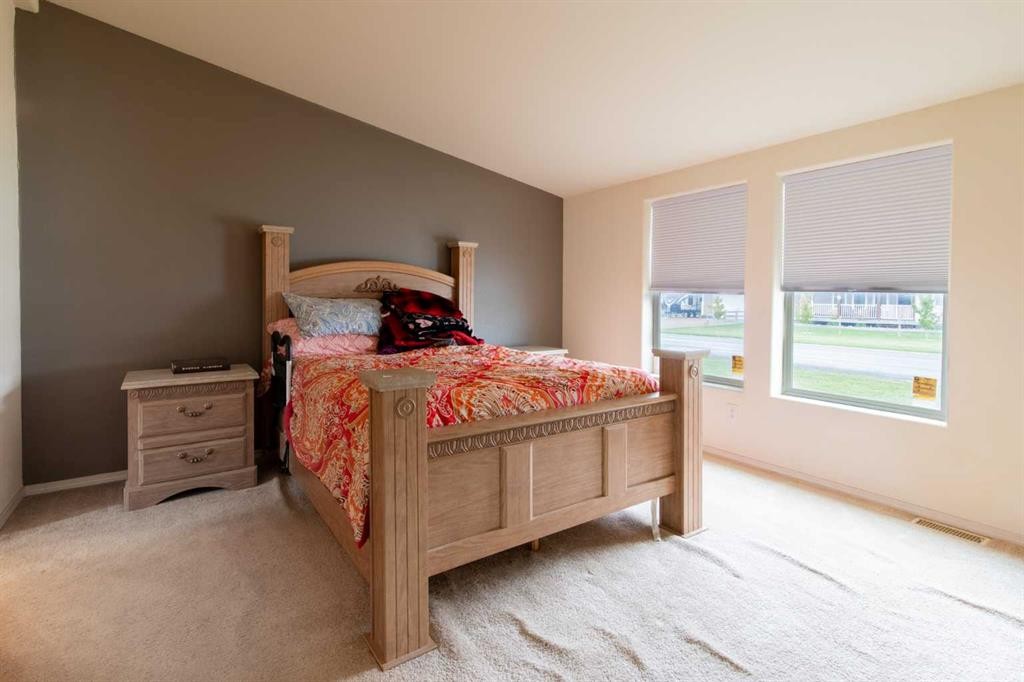 503 5 Avenue, Warner, AB
