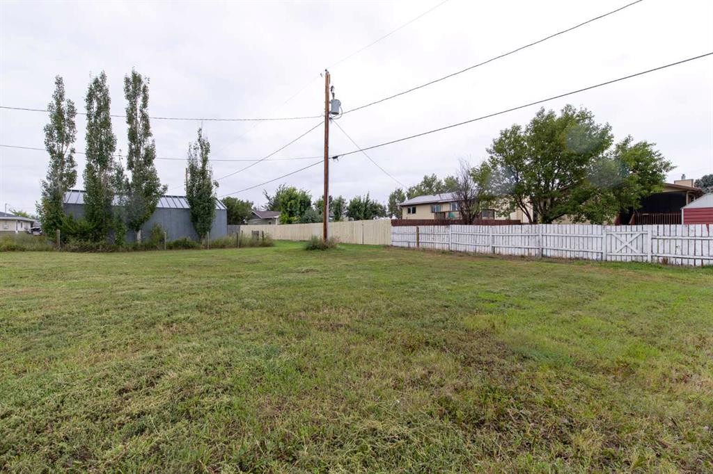 503 5 Avenue, Warner, AB