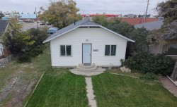 5007 45 Avenue Taber, AB T1G 1A8