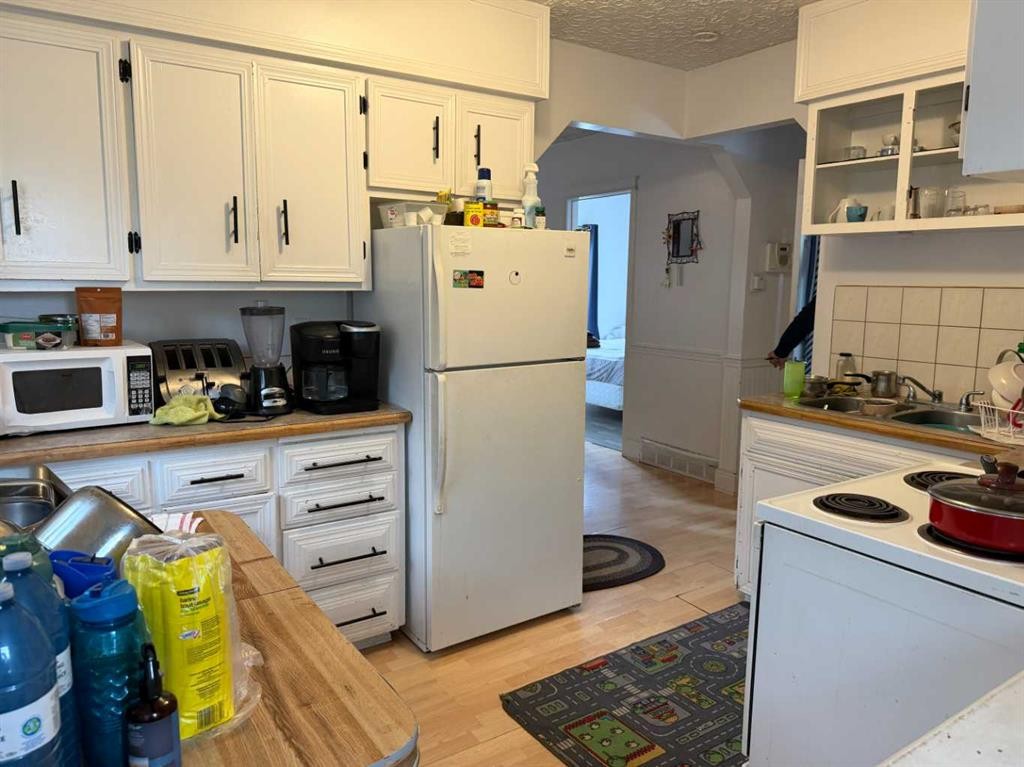 5007 45 Avenue, Taber, AB