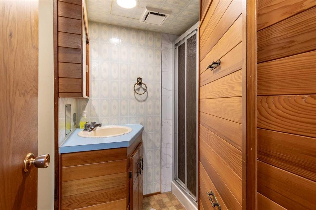 217 Kipp Avenue, Monarch, AB