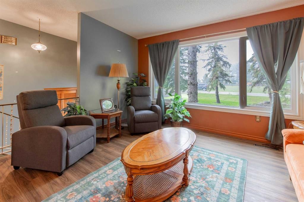 217 Kipp Avenue, Monarch, AB