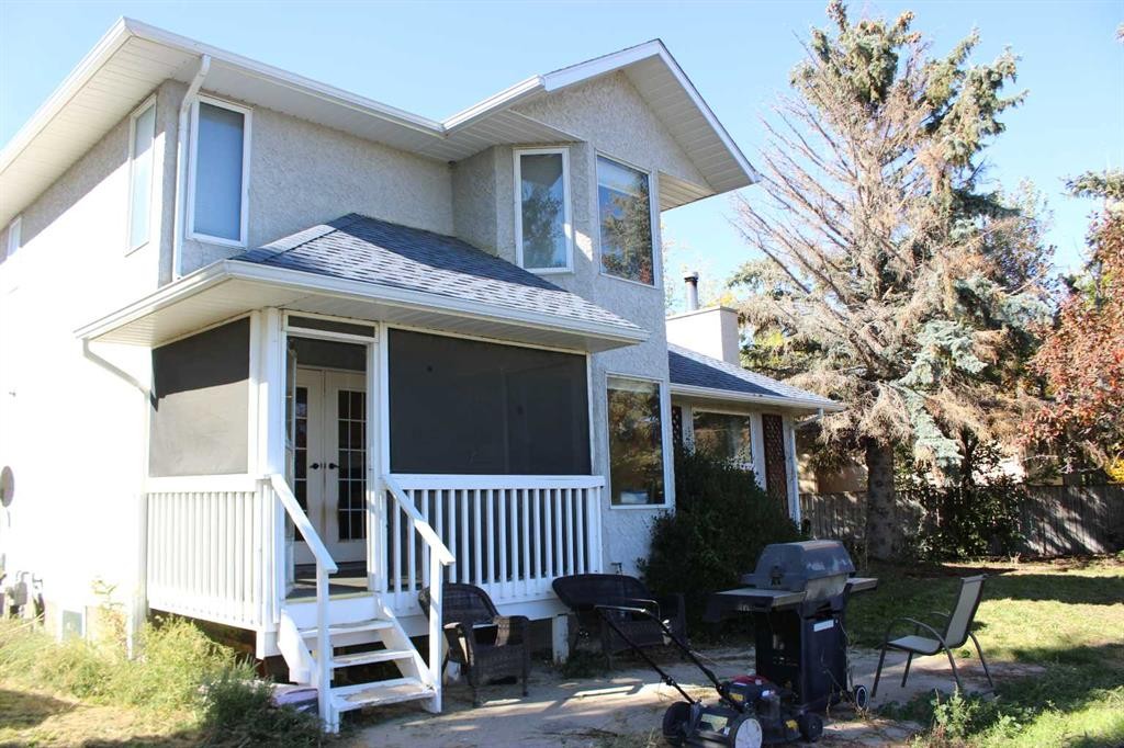 405 Maple Crescent, Picture Butte, AB