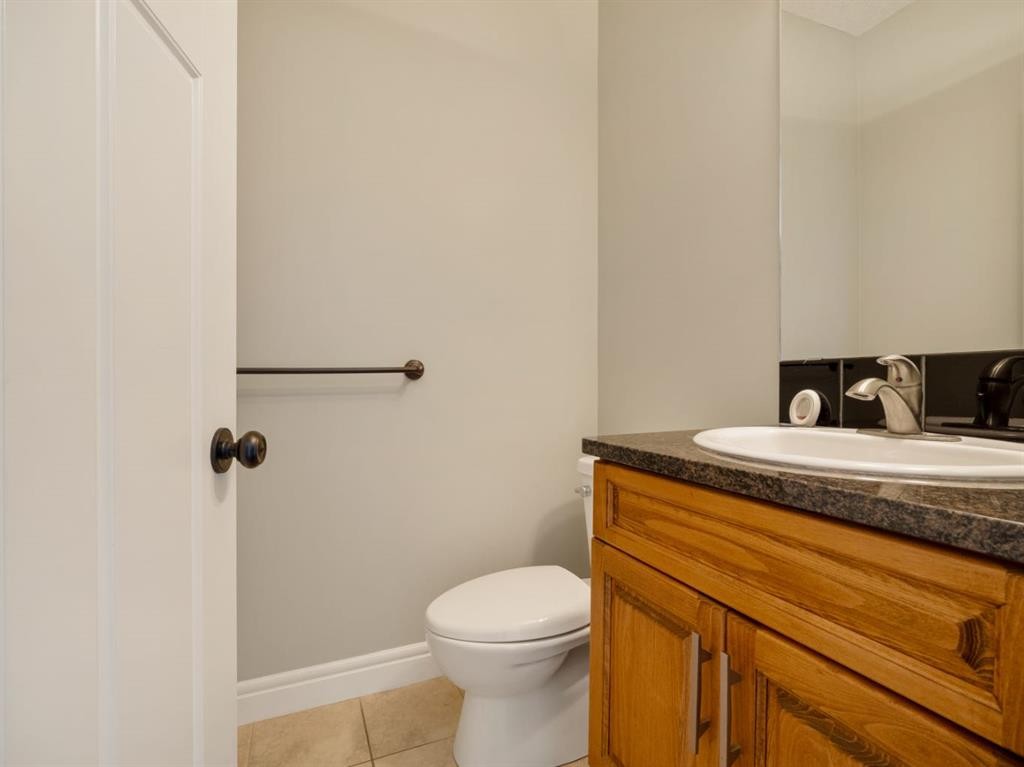 885 Mount Sundance Manor West, Lethbridge, AB