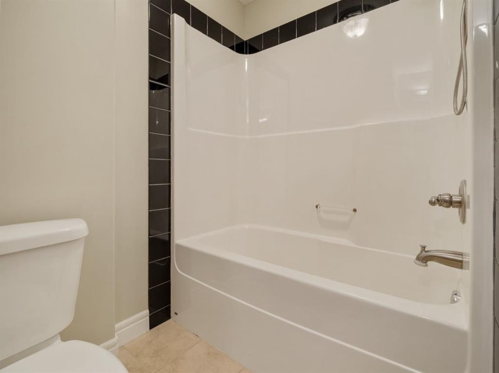 885 Mount Sundance Manor West, Lethbridge, AB