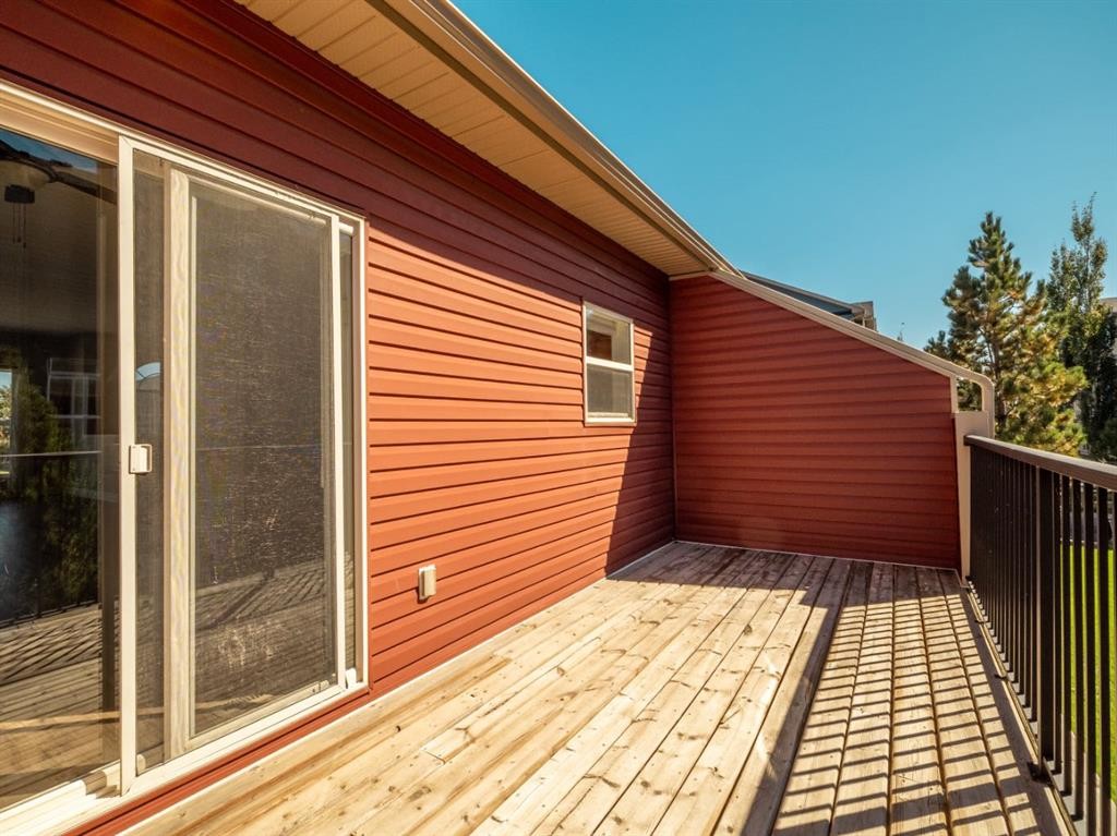 885 Mount Sundance Manor West, Lethbridge, AB