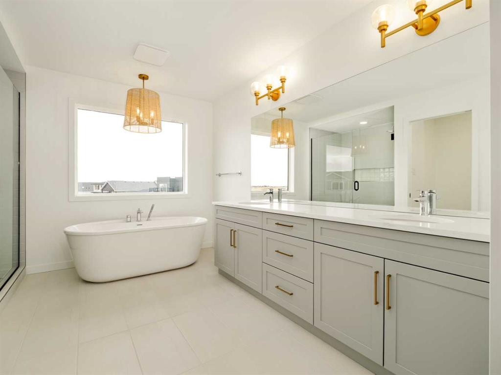 421 Blackwolf Boulevard North, Lethbridge, AB