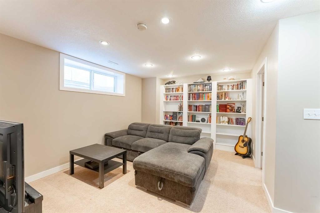 317 Sundance Drive, Coalhurst, AB