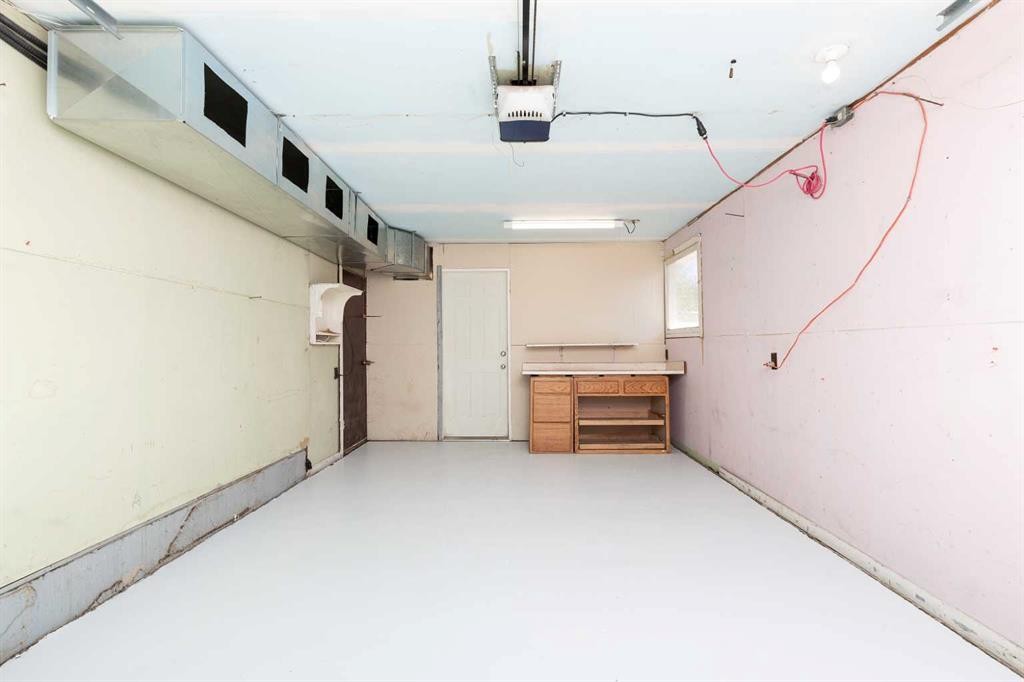 1301 17 Avenue South, Lethbridge, AB