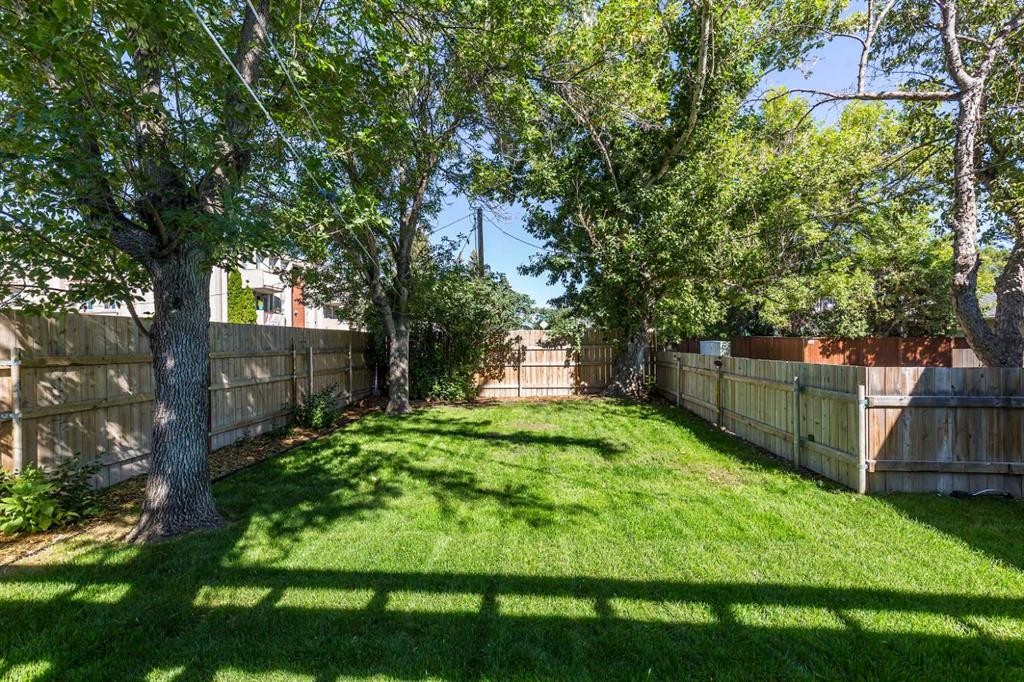 1301 17 Avenue South, Lethbridge, AB