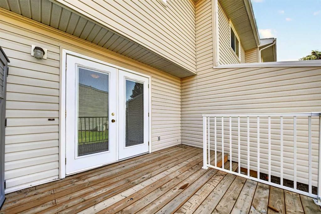 53-55 Lemoyne Crescent West, Lethbridge, AB
