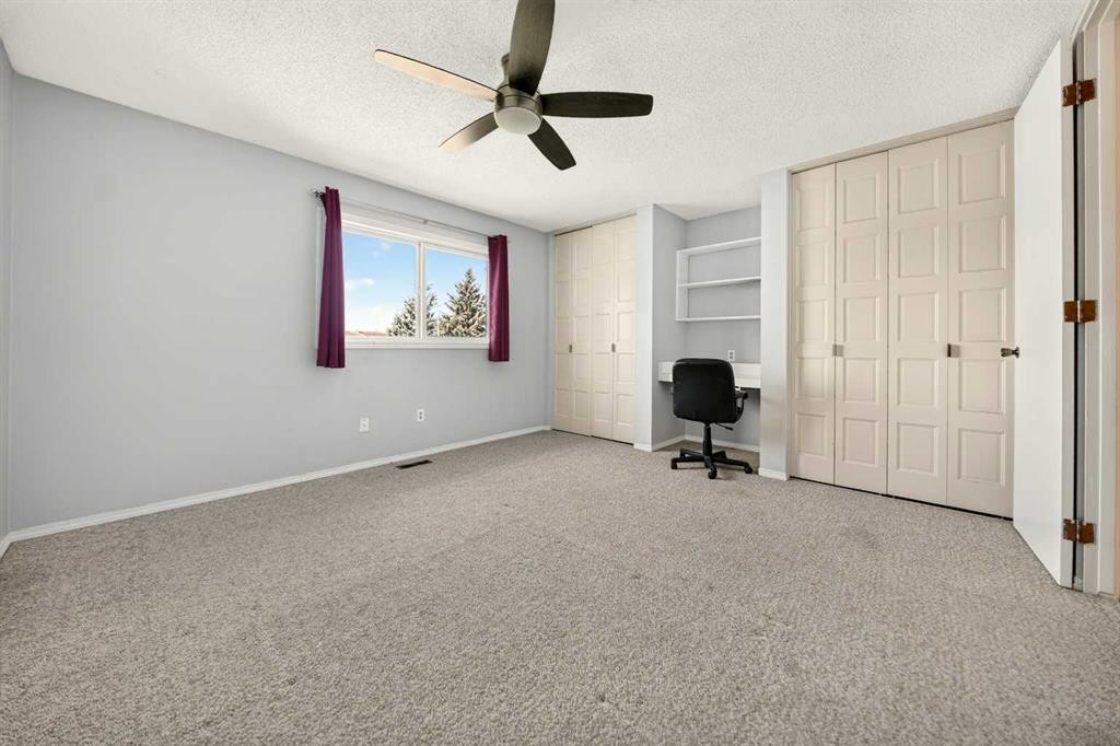53-55 Lemoyne Crescent West, Lethbridge, AB