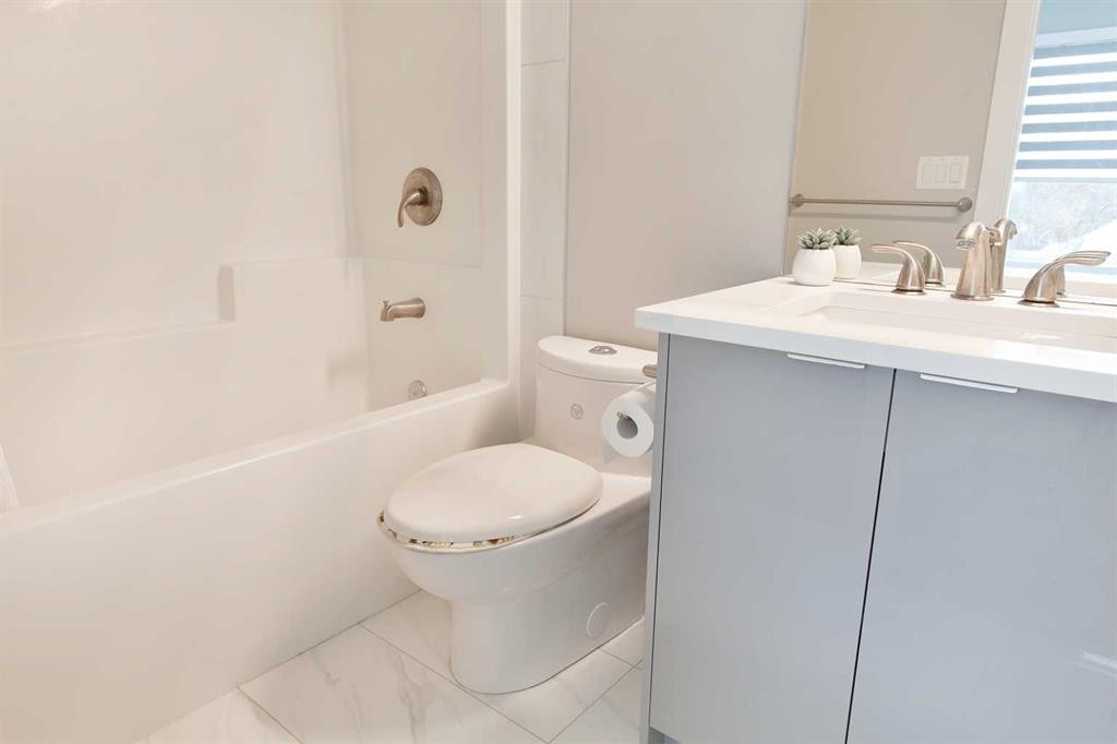 1632 12 Avenue Sw, Calgary, AB