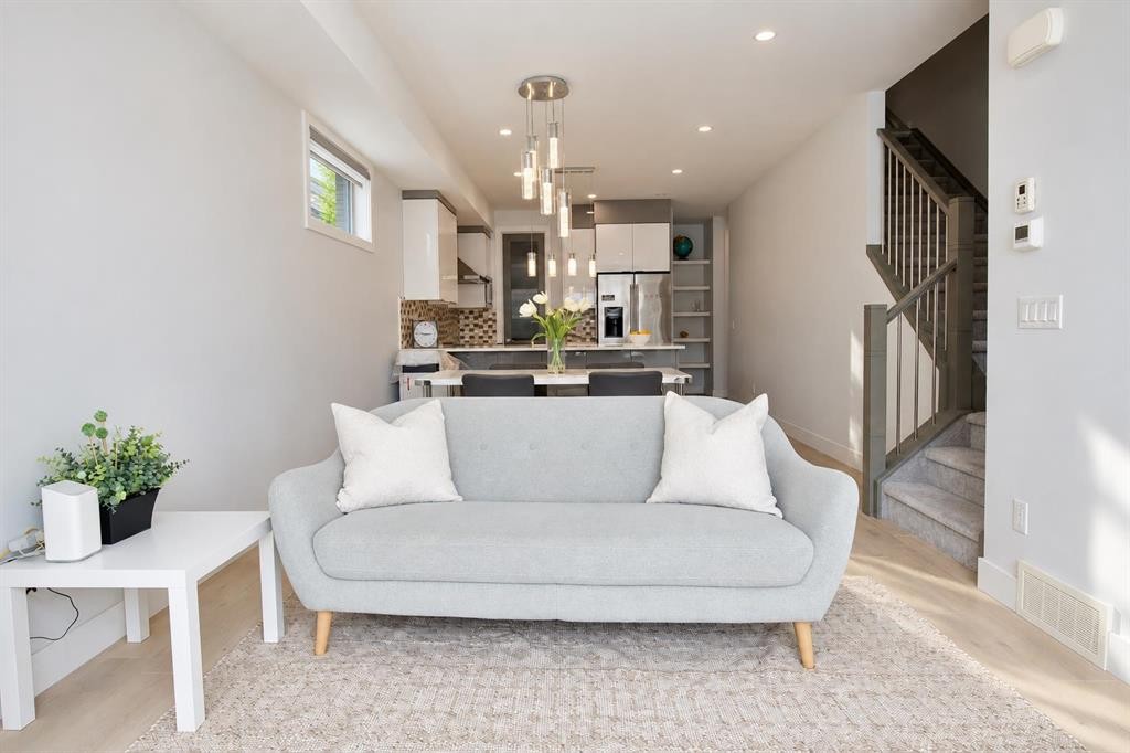 1632 12 Avenue Sw, Calgary, AB