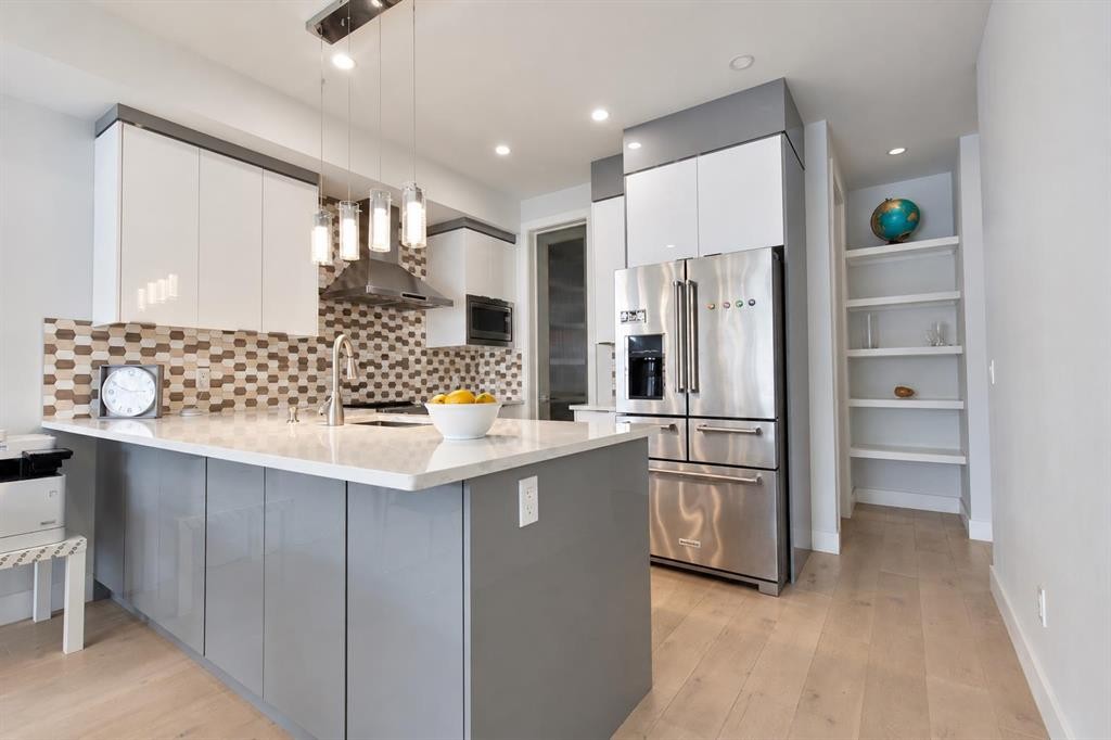 1632 12 Avenue Sw, Calgary, AB