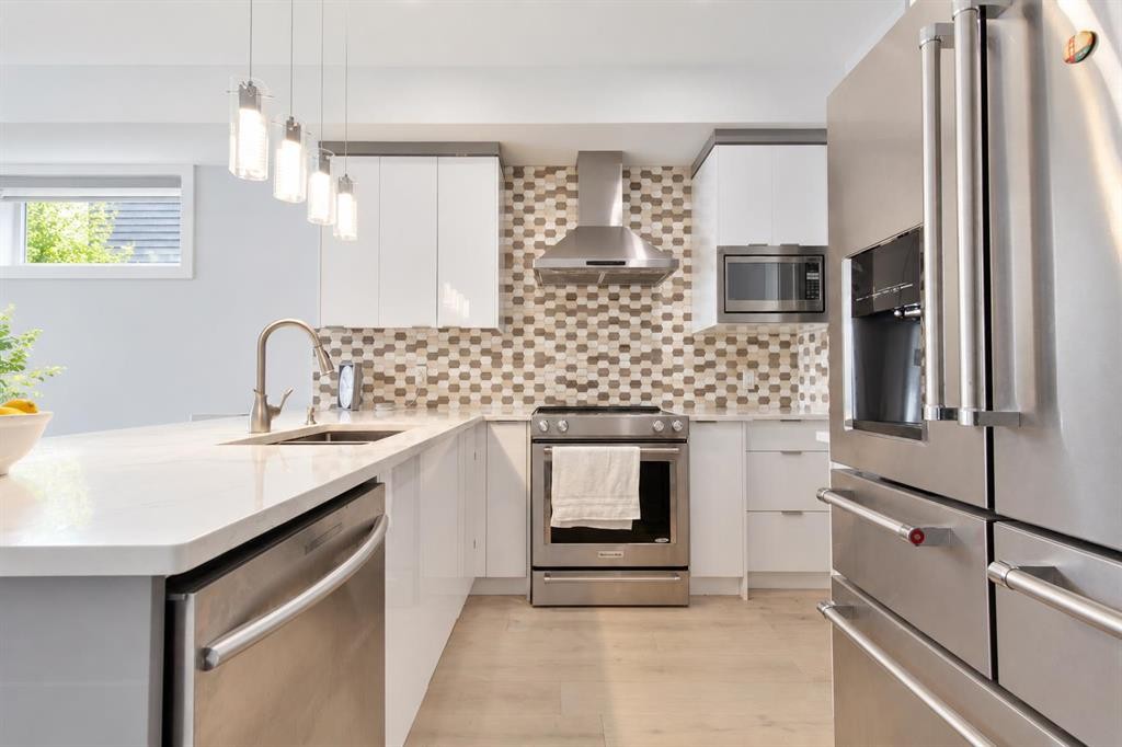 1632 12 Avenue Sw, Calgary, AB