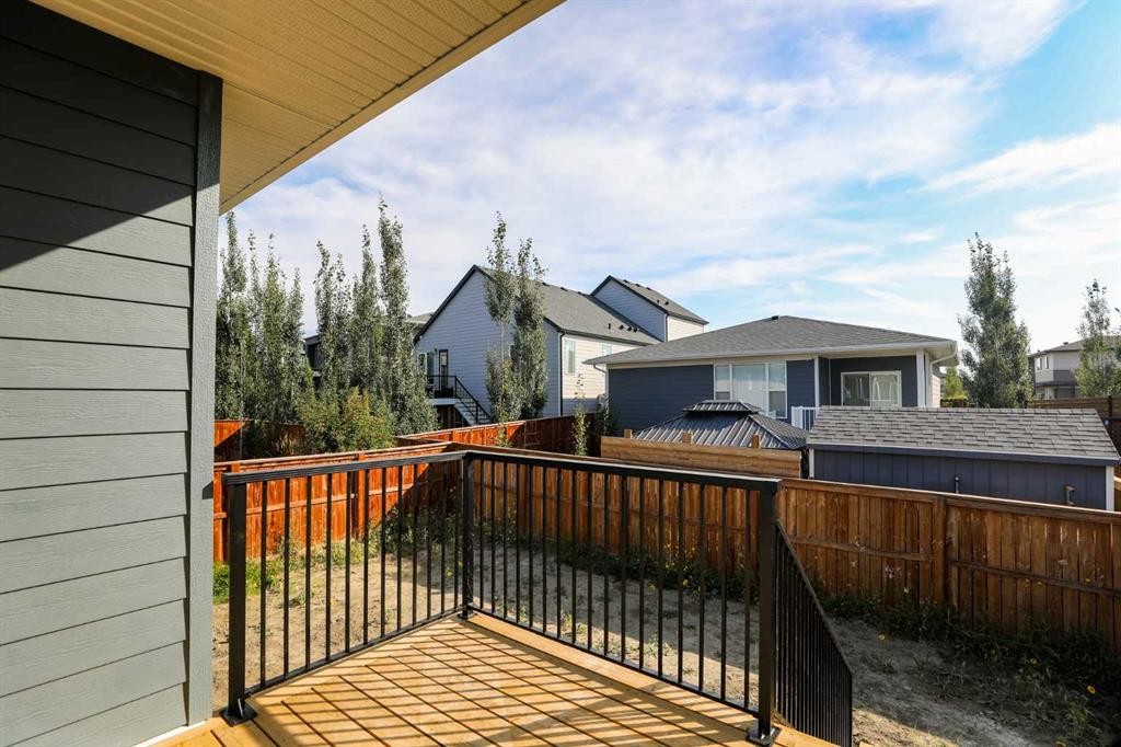 902 Atlantic Cove West, Lethbridge, AB