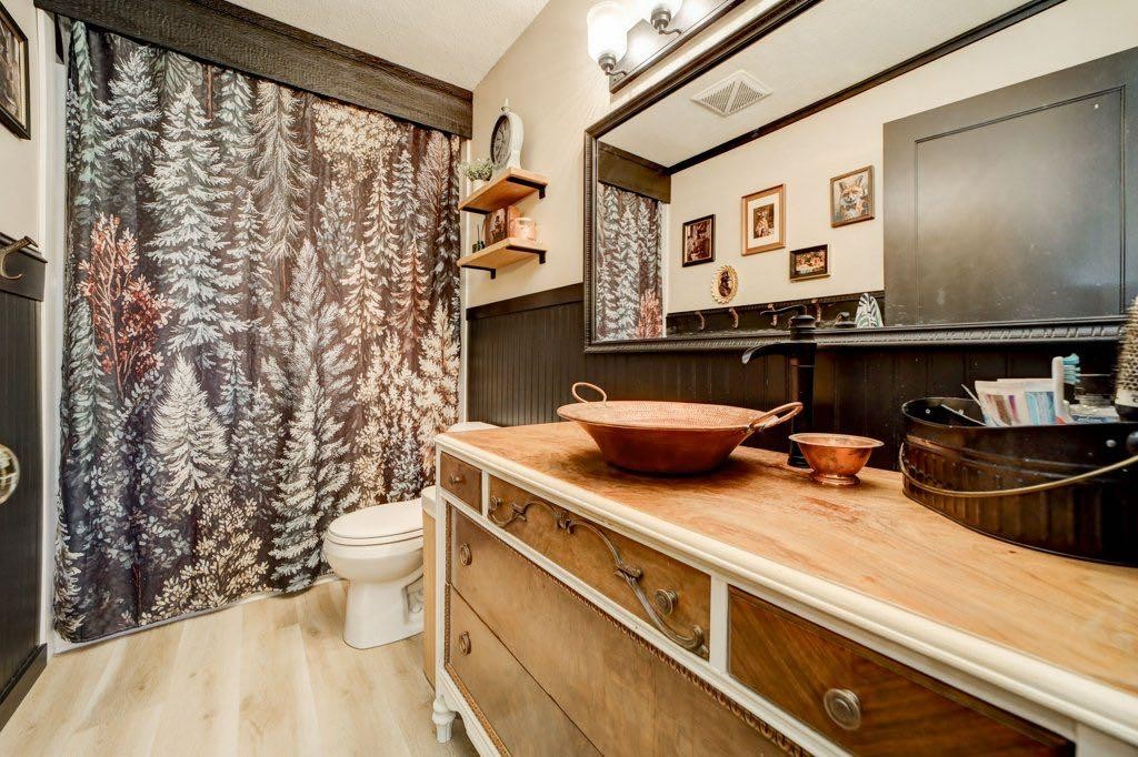 609 230 Street, Hillcrest, AB