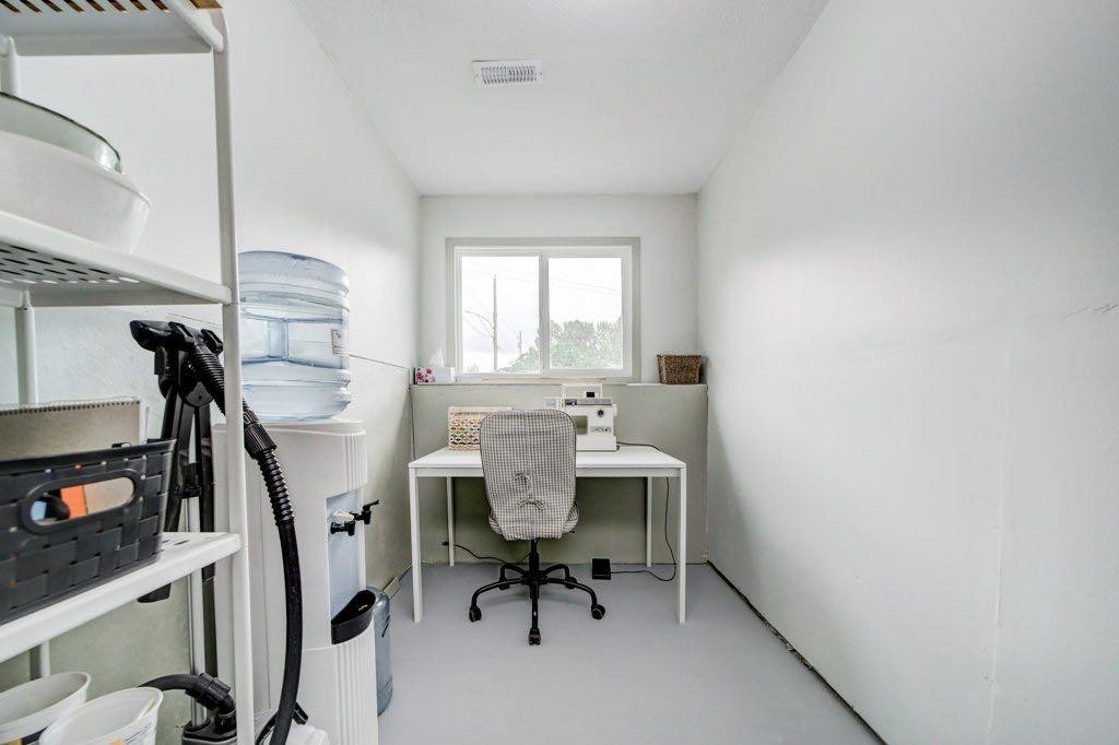 609 230 Street, Hillcrest, AB