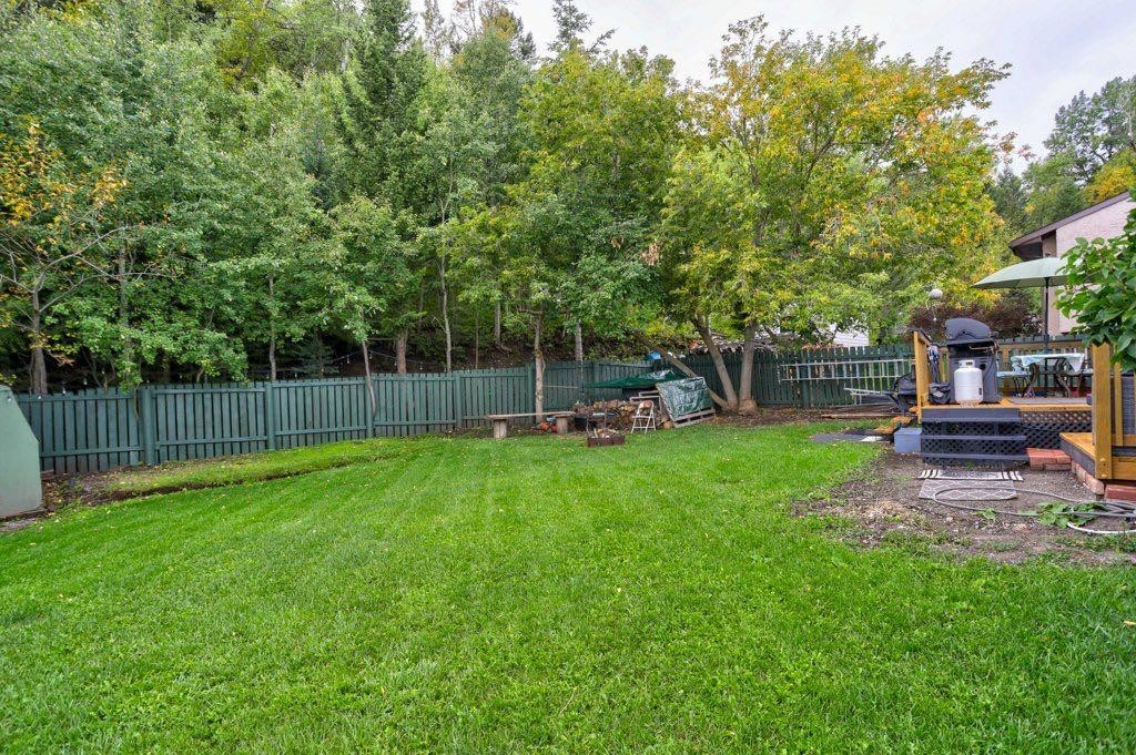 609 230 Street, Hillcrest, AB