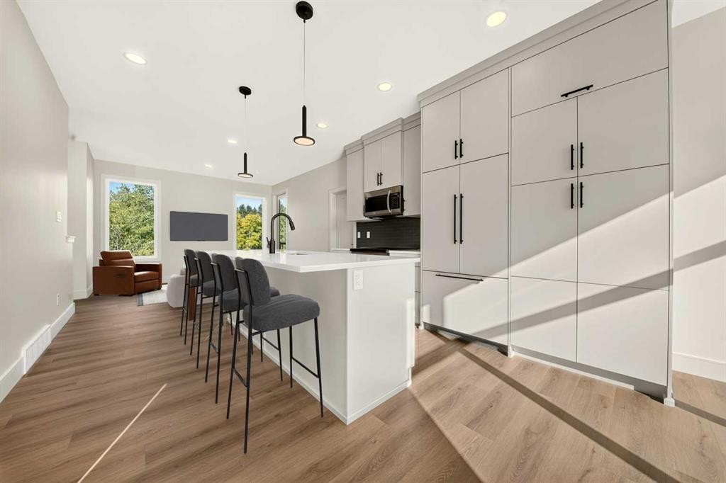8602 25 Avenue, Coleman, AB