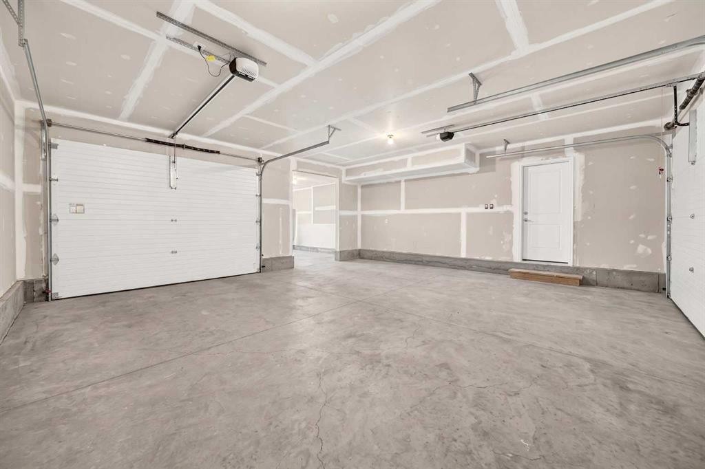 8602 25 Avenue, Coleman, AB