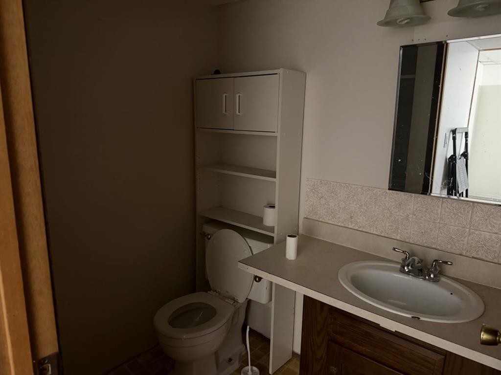 97 Greenview Close North, Lethbridge, AB